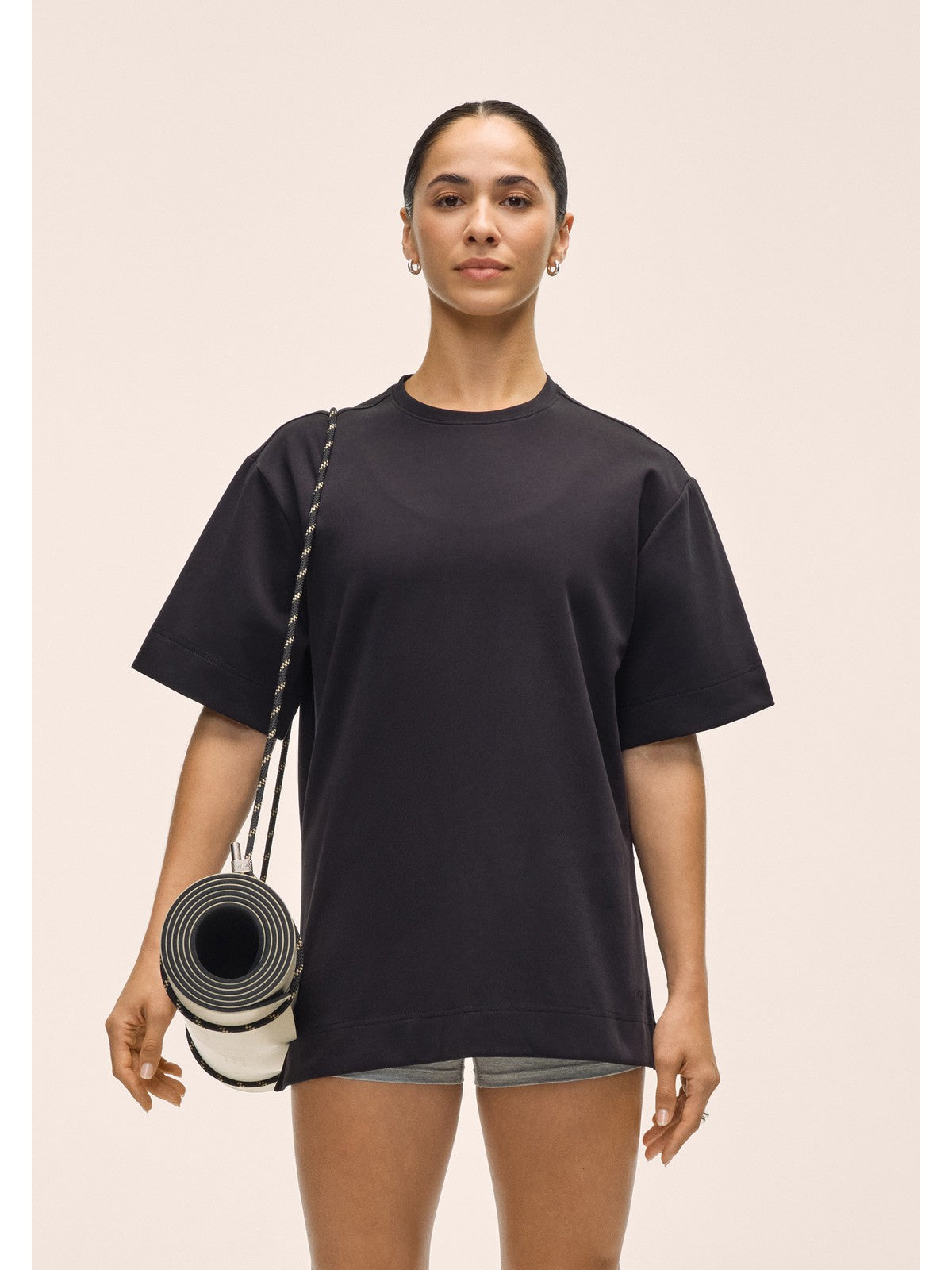 Koszulka treningowa damska CASALL Aria Oversize Tee kolor czarny