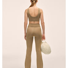 Spodnie damskie CASALL Sublime Folded Flare Pants kolor brązowy
