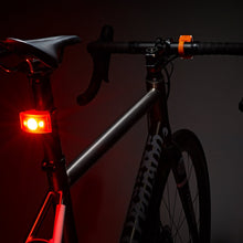 Lampka rowerowa BOOKMAN Curve Rear Light 37lm pomarańczowy
