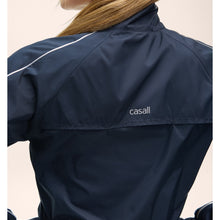 Kurtka damska CASALL Statement Woven Training Jacket granatowa
