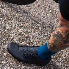 Buty rowerowe NORTHWAVE REVOLUTION 3 - czarny/niebieski - Adventure Sports
