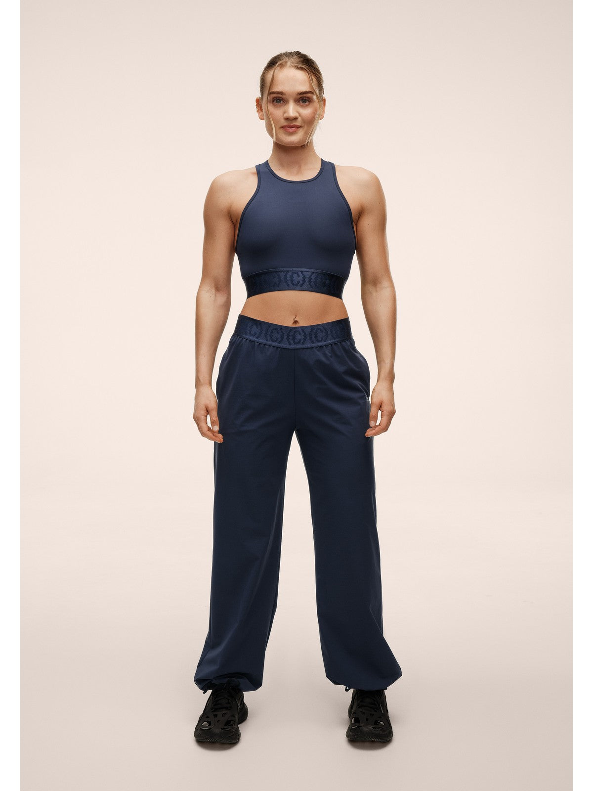 Spodnie damskie CASALL Logo Elastic Barrel Pant niebieskie