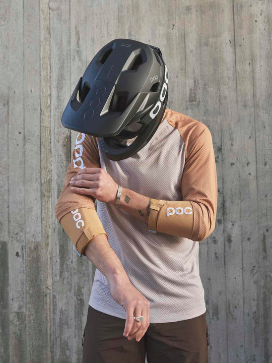 Ochraniacze na łokcie POC JOINT VPD AIR - brązowy - Ochraniacz - Adventure Sports
