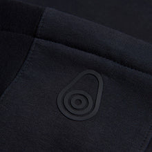 Bluza kangurka Sail Racing BOWMAN LOGO HOOO czarna
