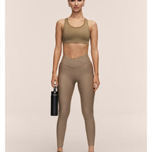 Legginsy treningowe damskie CASALL Overlap High Waist Tights kolor zielony
