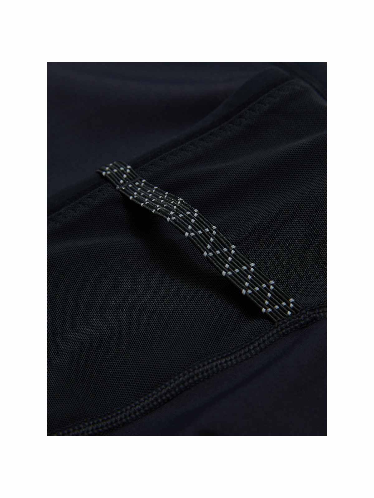 Legginsy treningowe PEAK PERFORMANCE W Light Short Tights czarny