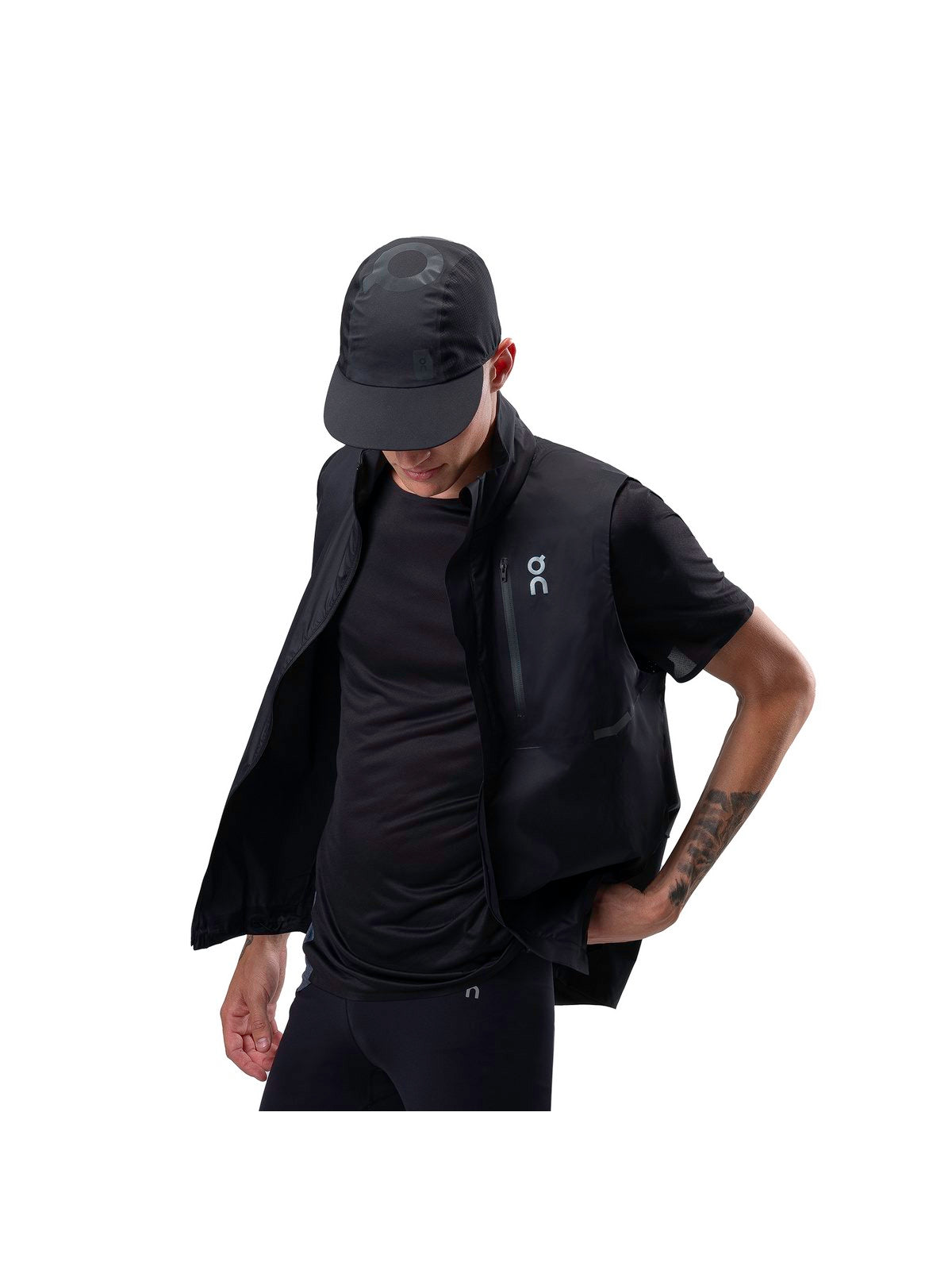 Czapka do biegania ON RUNNING Zero Cap czarny