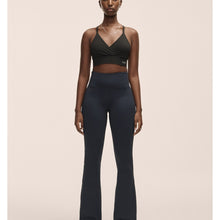 Spodnie damskie Casall Flare High Waist Pant niebieski
