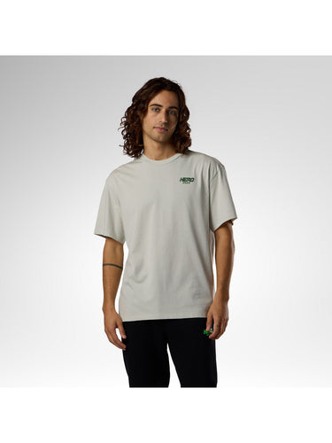 Kolor: light gray
