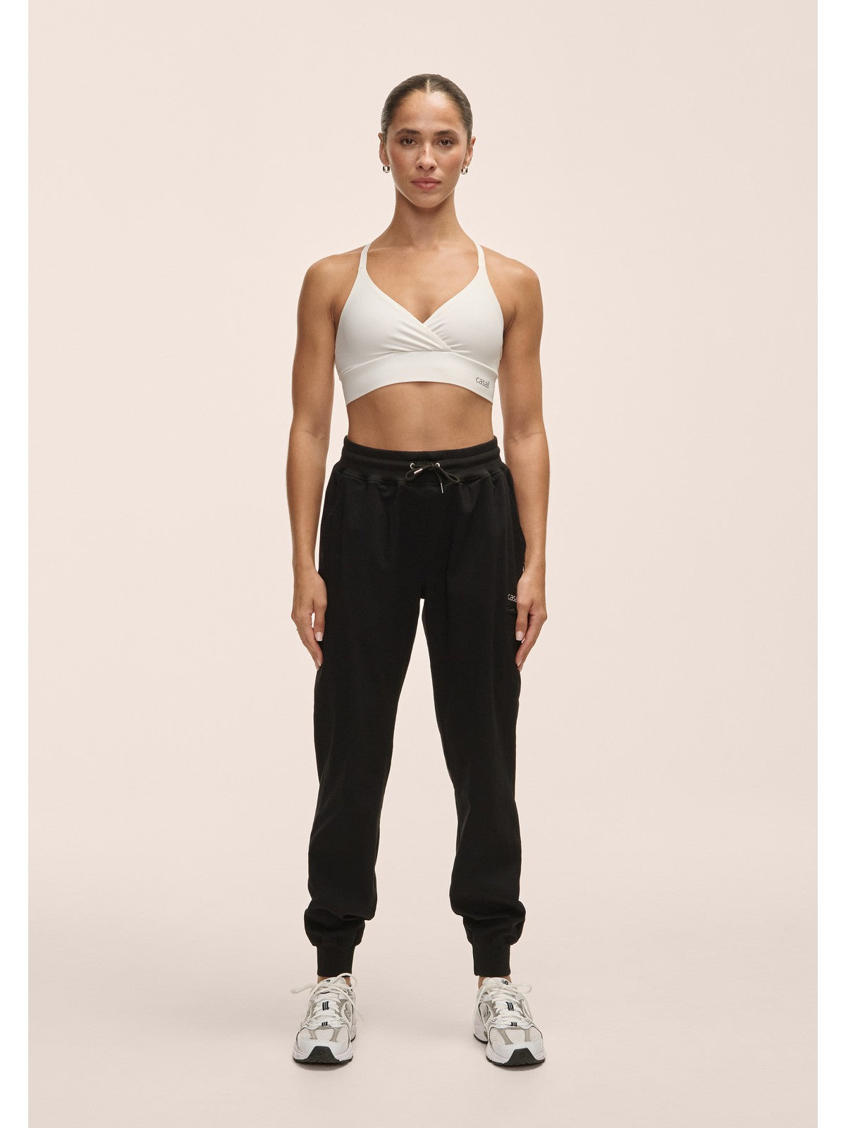 Spodnie damskie CASALL Step Woven Pants kolor czarny