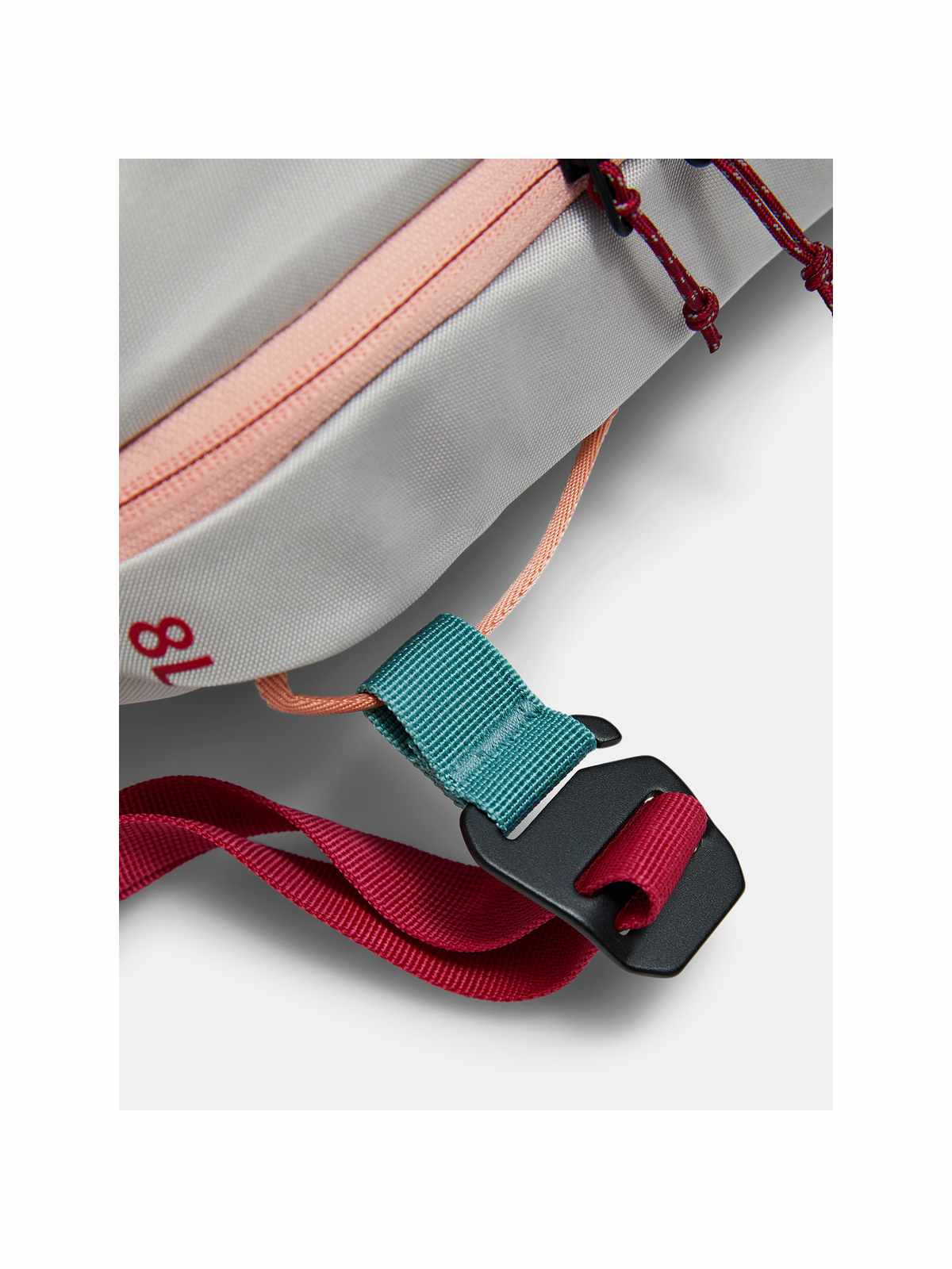 Torba PEAK PERFORMANCE Outdoor Crossbody Bag biały