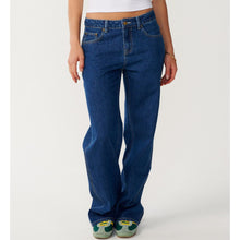 Spodnie damskie RIP CURL Aggie Relaxed Jeans granatowe
