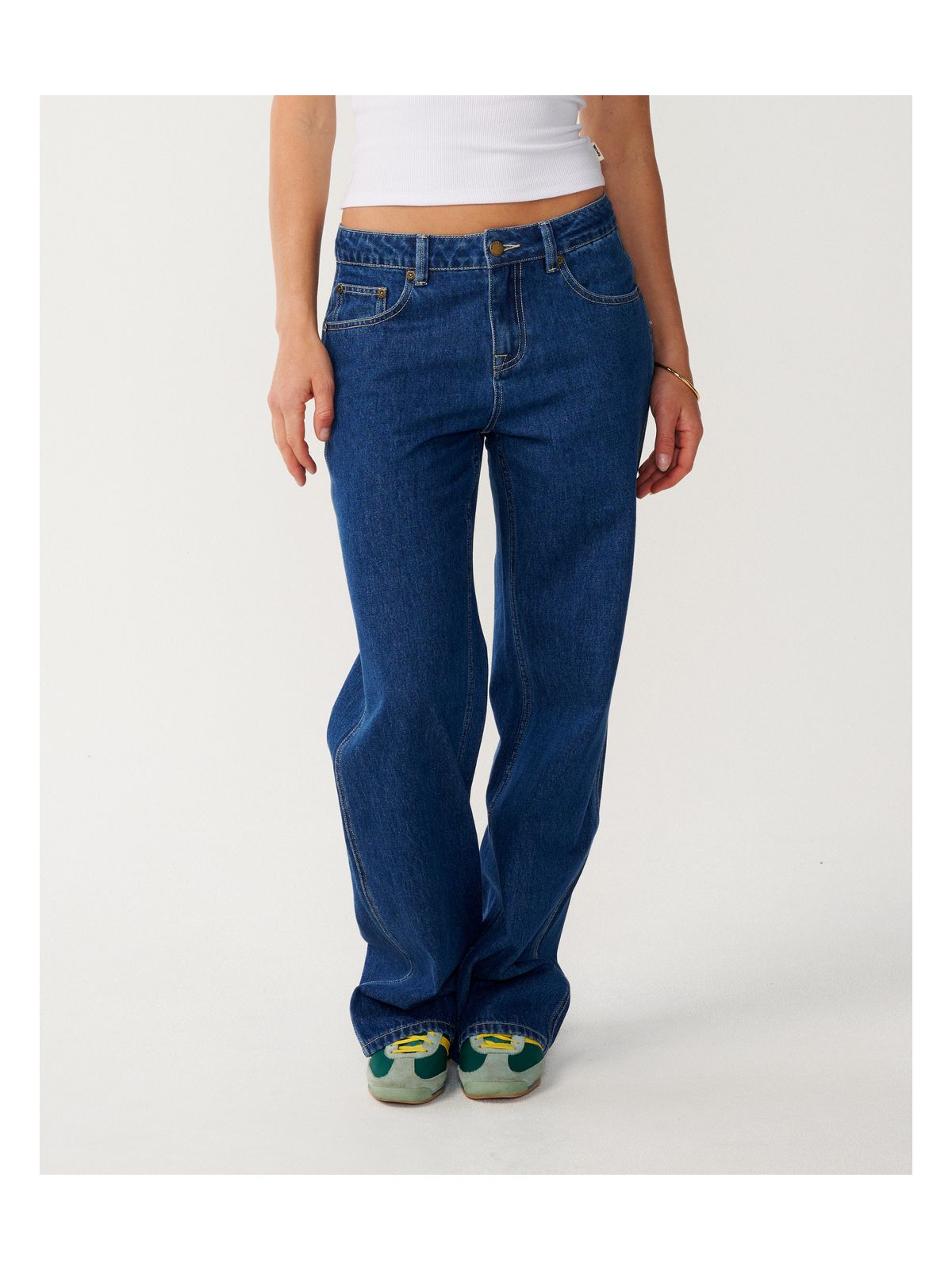 Spodnie damskie RIP CURL Aggie Relaxed Jeans granatowe