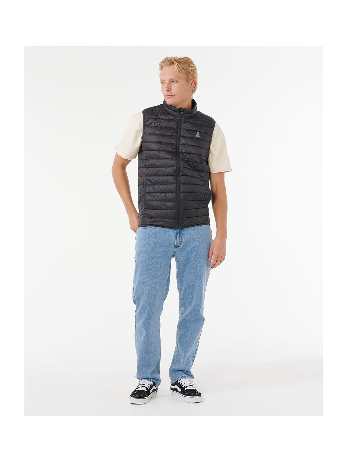Kamizelka RIP CURL ANTI SERIES SEARCH PUFFER VST czarna
