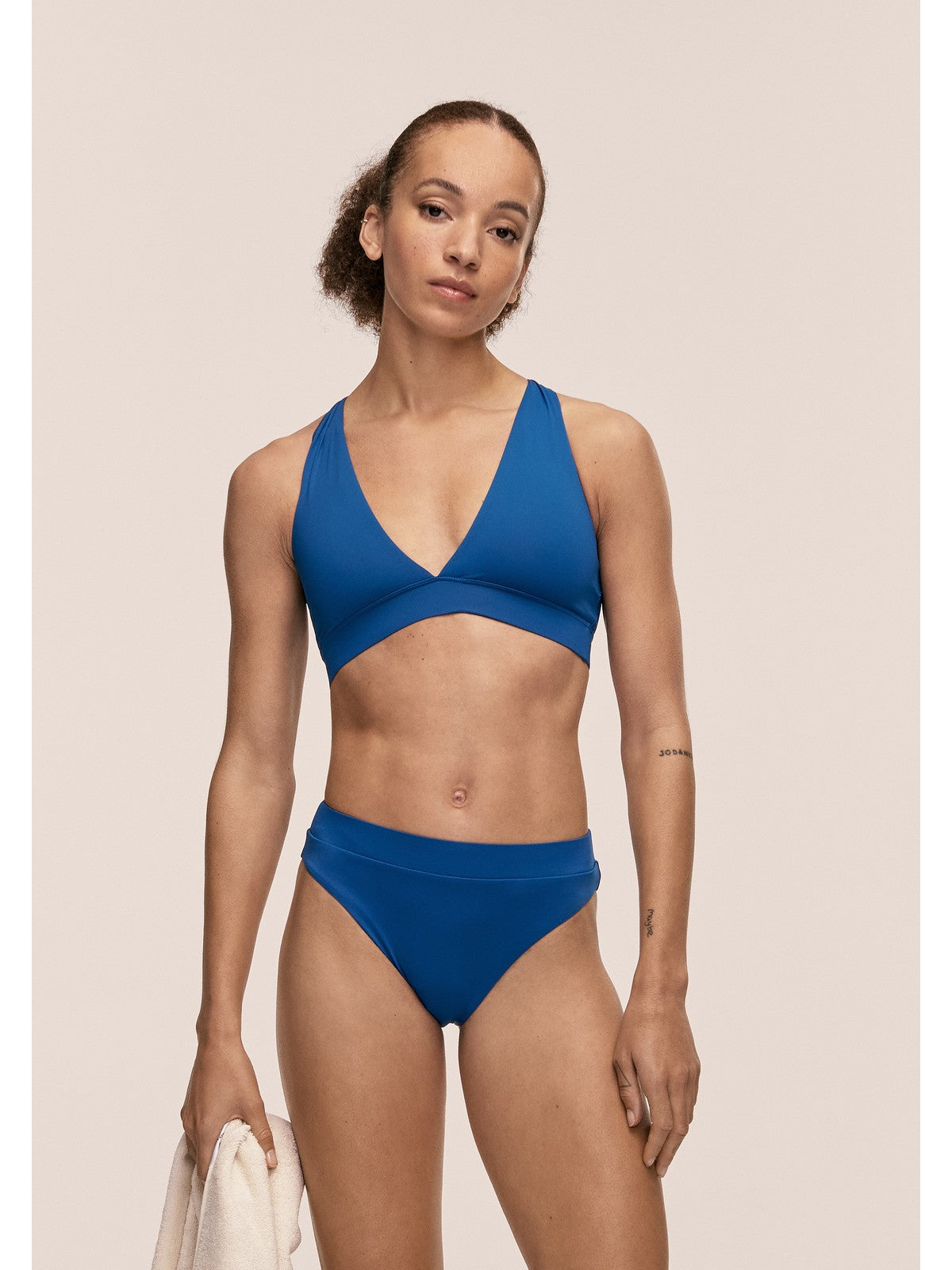 Stanik kąpielowy CASALL V-Neck Crossback Bikini Top kolor niebieski