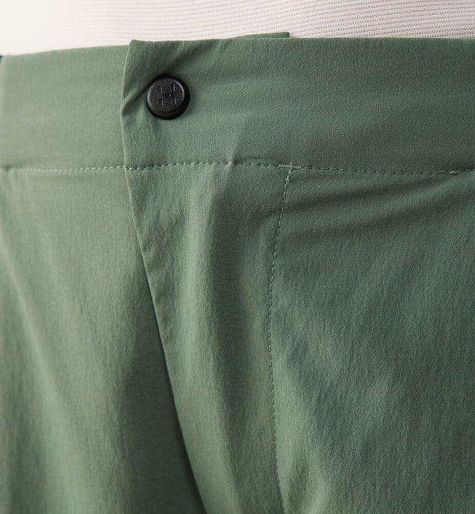 Szorty HAGLÖFS L.I.M Fuse II Shorts Women chlorophyll green
