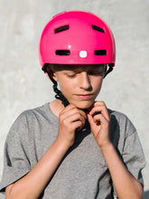 Kask rowerowy juniorski POCITO CRANE MIPS - różowy