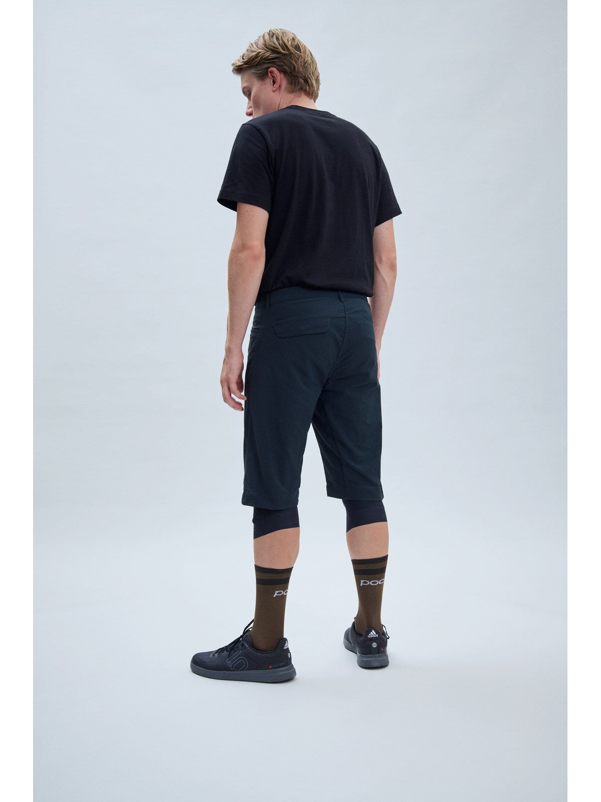Szorty POC M's Essential Casual Shorts czarny