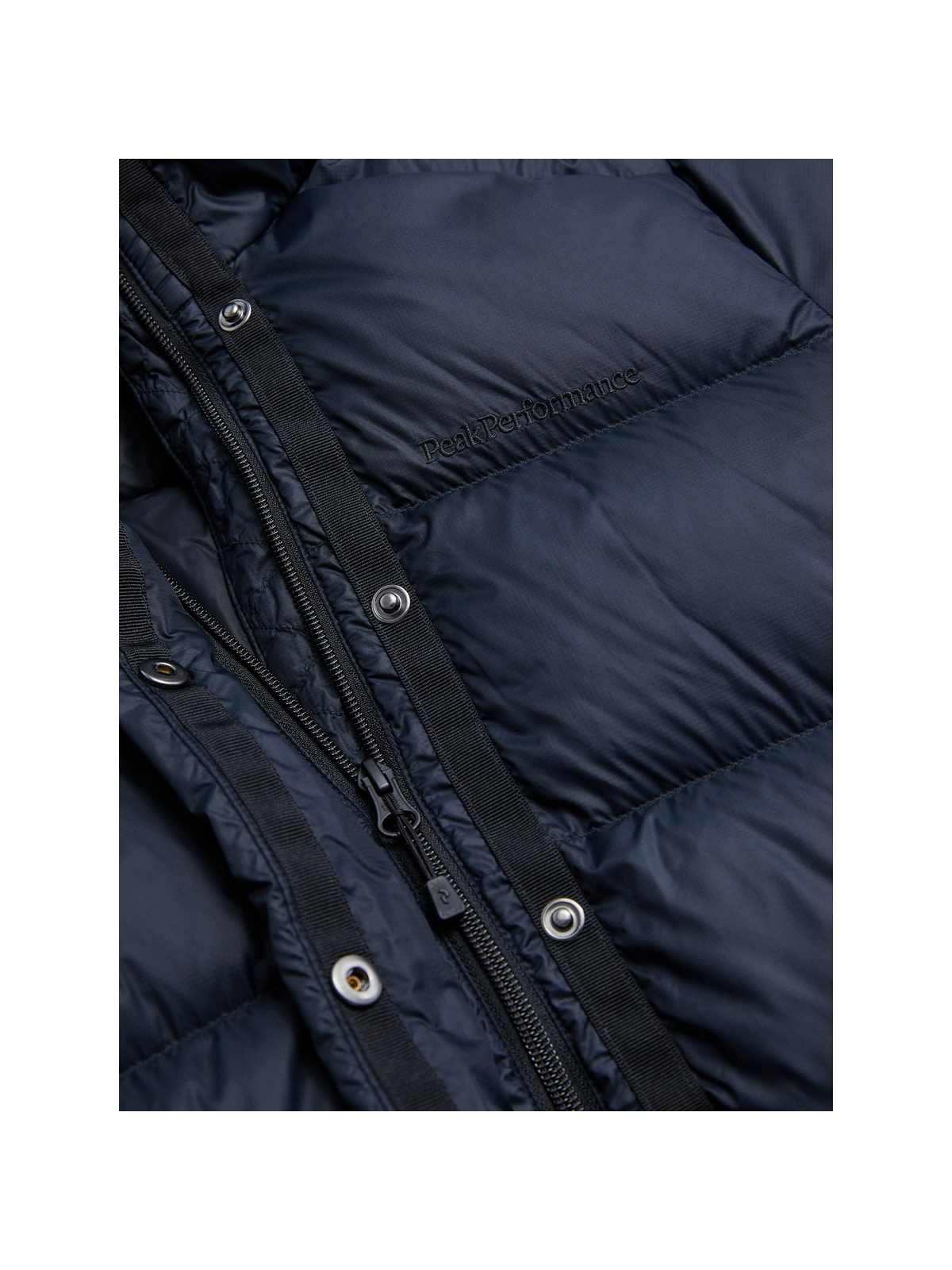 Kurtka puchowy Peak Performance W Frost Down Coat czarny